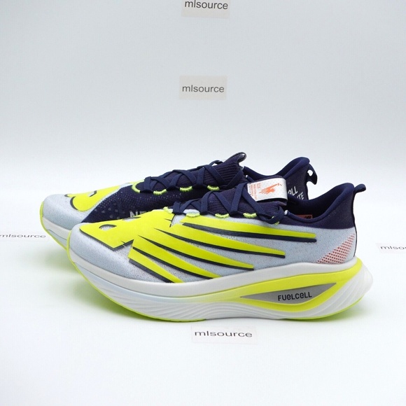 NEW Size 9.5 WIDE D Women's New Balance NYC FuelCell SuperComp Elite V3 Shoes